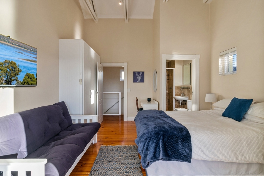 4 Bedroom Property for Sale in Thesen Islands Western Cape